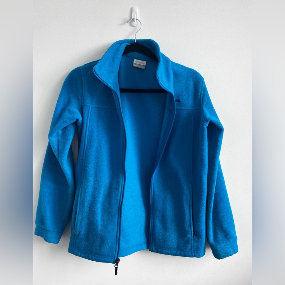 Columbia Zip up fuzzy jacket